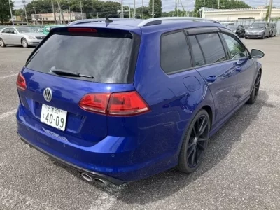 Volkswagen GOLF VARIANT