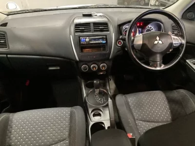 Mitsubishi RVR