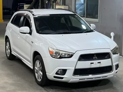 Mitsubishi RVR