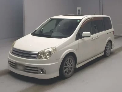 Nissan LAFESTA