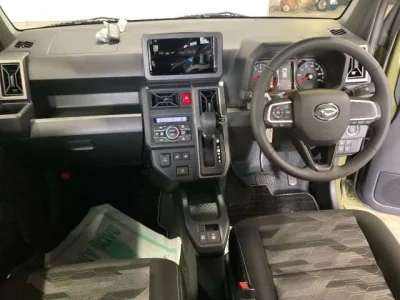 Daihatsu TAFT