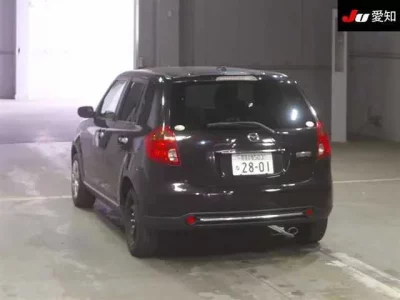 Mazda VERISA