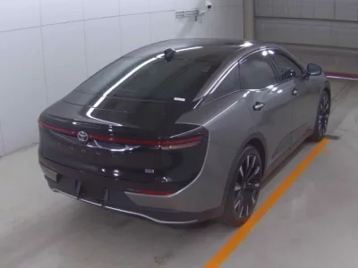 Toyota CROWN CROSSOVER