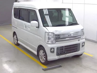 Nissan CLIPPER RIO