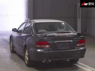 Mitsubishi GALANT