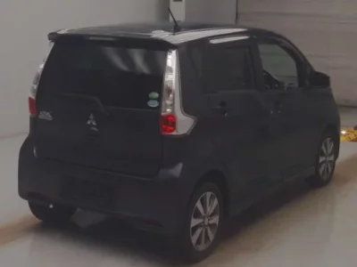Mitsubishi EK CUSTOM