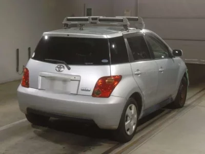 Toyota IST