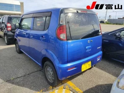 Suzuki MRWAGON