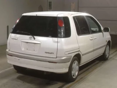 Toyota RAUM