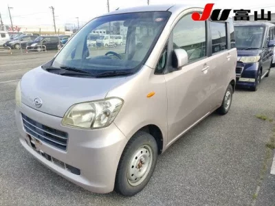Daihatsu TANTO EXE