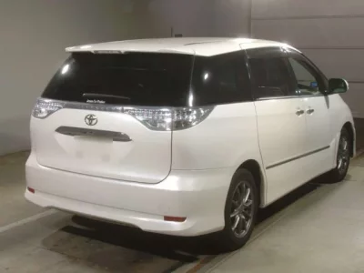 Toyota ESTIMA HYBRID