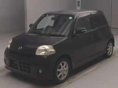 Daihatsu Esse