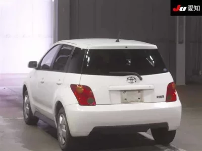 Toyota IST