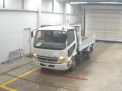 Mitsubishi FUSO FIGHTER