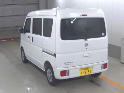 Nissan CLIPPER VAN