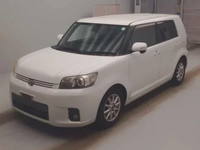 Toyota COROLLA RUMION