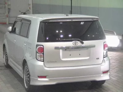 Toyota COROLLA RUMION