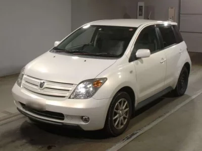 Toyota IST