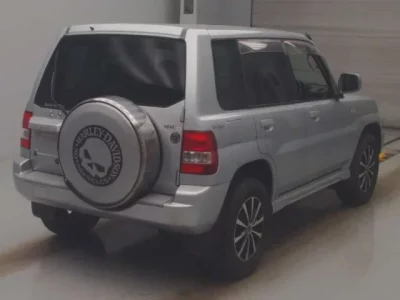 Mitsubishi PAJERO IO
