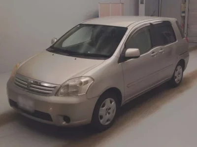 Toyota RAUM