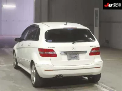 Mercedes-Benz B CLASS