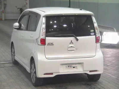 Mitsubishi EK CUSTOM