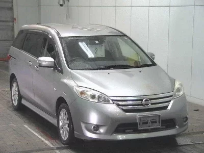 Nissan LAFESTA