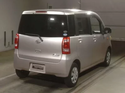 Daihatsu TANTO EXE