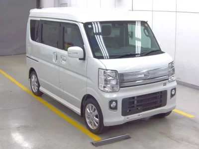 Nissan CLIPPER RIO