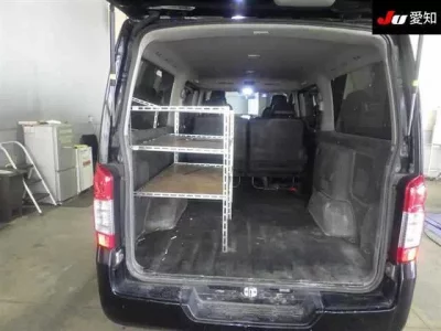 Nissan CARAVAN VAN