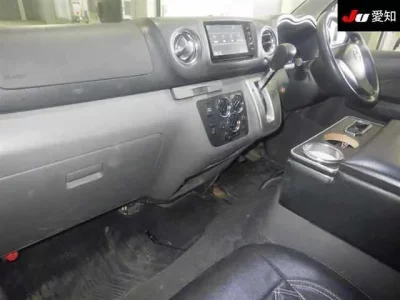 Nissan CARAVAN VAN