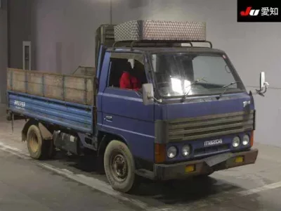 Mazda TITAN