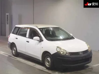 Nissan AD