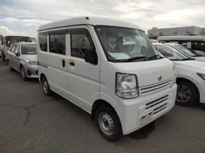 Nissan CLIPPER VAN