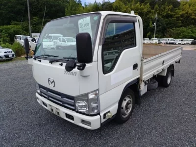 Mazda TITAN