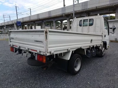 Mazda TITAN
