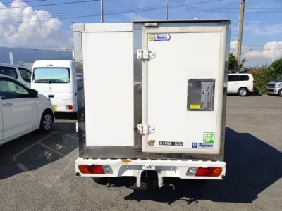 Nissan CLIPPER TRUCK