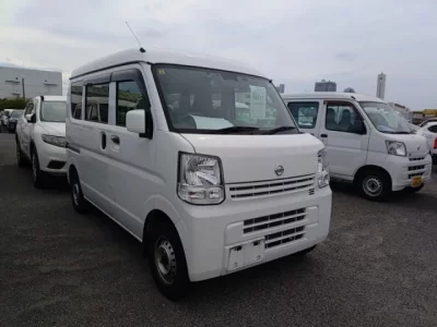 Nissan CLIPPER VAN