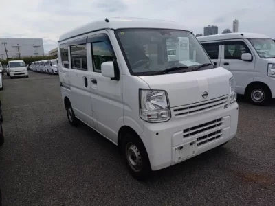Nissan CLIPPER VAN