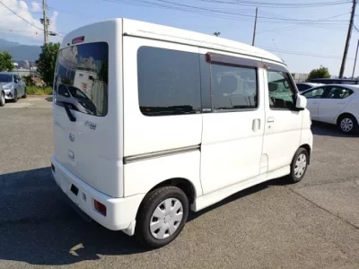 Daihatsu Atrai Wagon