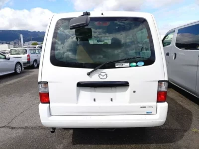 Mazda BONGO VAN