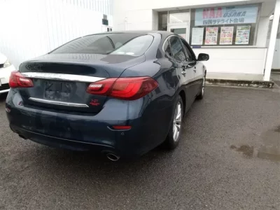 Nissan FUGA