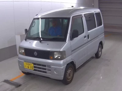 Nissan CLIPPER VAN