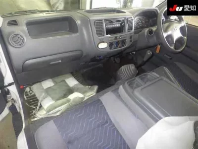 Nissan CARAVAN VAN
