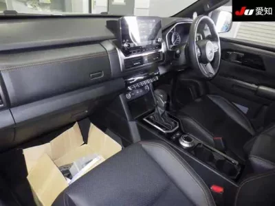 Mitsubishi TRITON