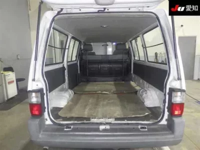 Mazda BONGO VAN