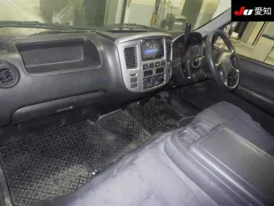 Nissan CARAVAN VAN