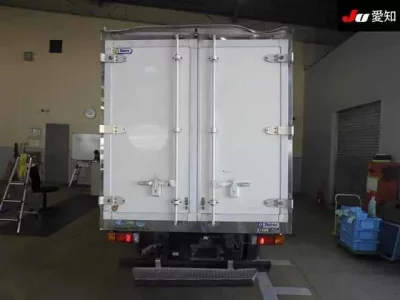 Nissan ATLAS