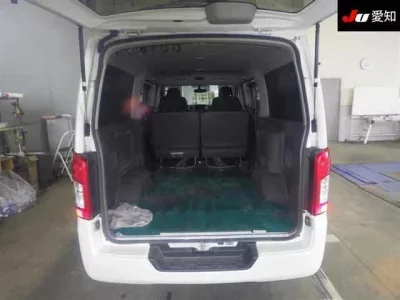 Nissan CARAVAN VAN