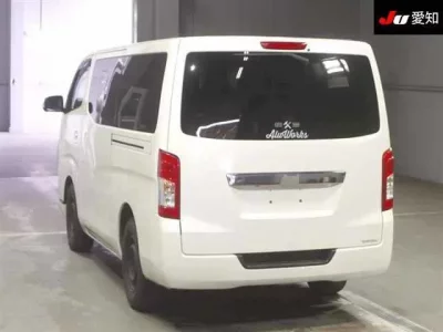 Nissan CARAVAN VAN